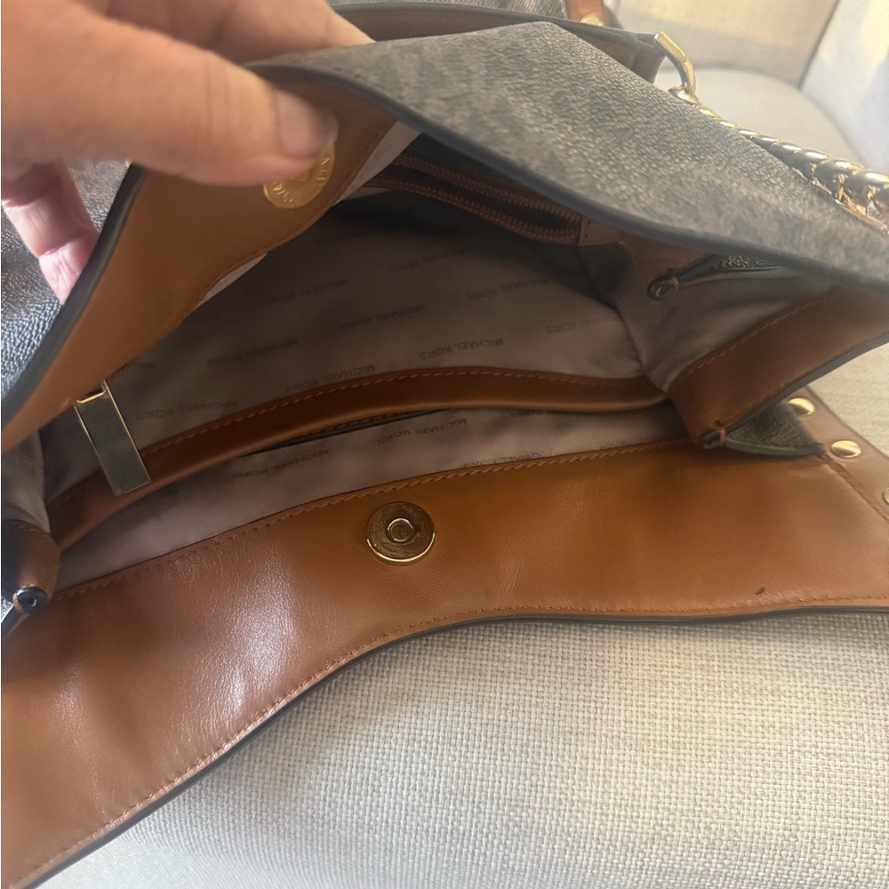 Michael Kors Brown and Gold Shoulder Bag - Picture 10 of 11